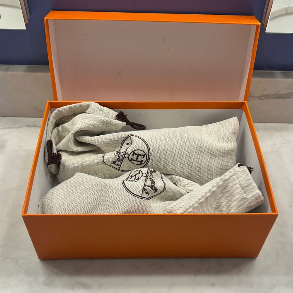 Hermes Carlotta Clogs - Picture 3 of 15